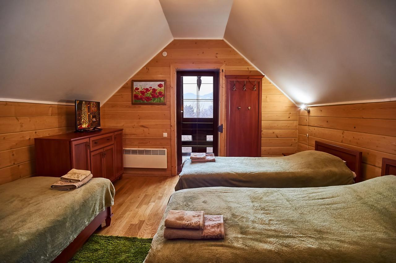 Gallery Of Mountains Holiday Home Jasinja Exteriör bild